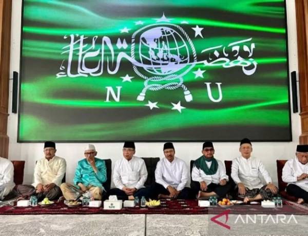 Rais Aam - Ketum PBNU Perkuat Silaturahmi Pasca-Islah di Surabaya