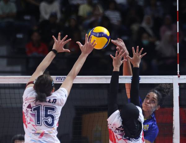 Dominasi Ozsoy dan Plak Antar Electric PLN Libas Livin Mandiri