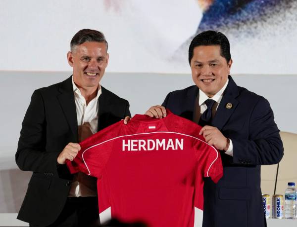 Erick Thohir Ajak Semua Bersatu untuk Sepak Bola Indonesia dan Dukung John Herdman