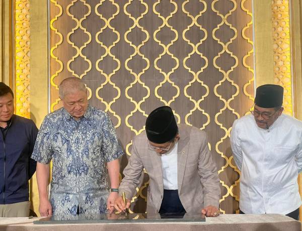 Menteri Agama Nasaruddin Umar Resmikan Masjid Al Ikhlas PIK
