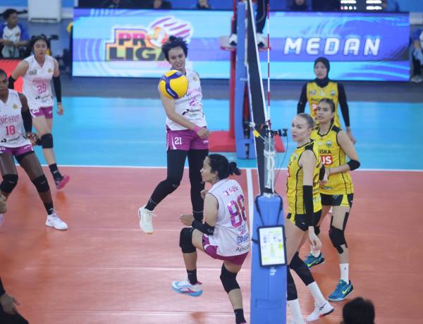 Gresik Phonska Plus Sukses Kalahkan Popsivo Polwan