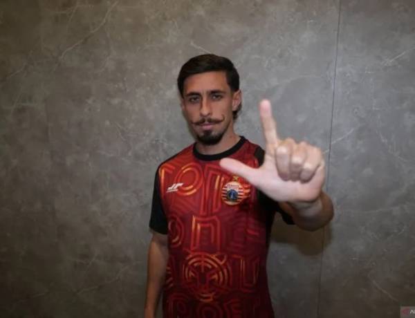 Persija dan Franca Sepakat Akhiri Kontrak Kerja Sama!