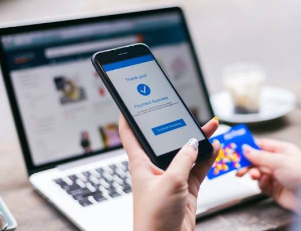 eCommerce Indonesia Menuju Confident Commerce pada 2026, Bukan Sekadar Diskon