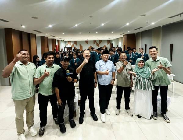 DMITV Sambut Kunjungan Pelajar SMK Infokom Bogor, Bekali Wawasan Media di Era Digital