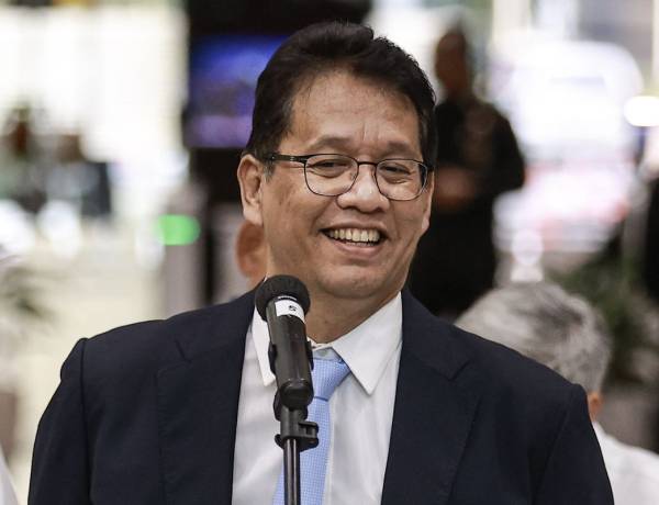 Jangan Panik IHSG Anjlok 7%, Menkeu Purbaya Sebut Waktu Tepat Borong Saham