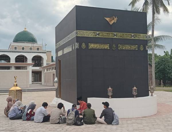 Ketum DMI Jusuf Kalla akan Resmikan Wisata Religi Masjid Pantai Bali 