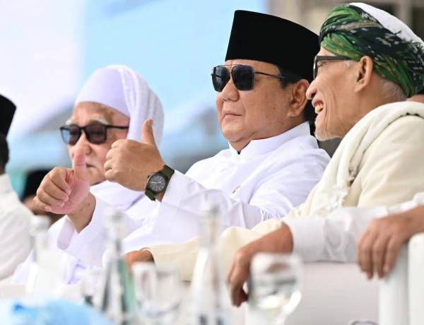 Prabowo Tegaskan Komitmen Berantas Korupsi di Depan Ratusan Ribu Warga NU