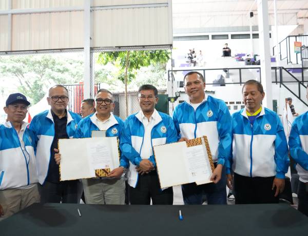 Mahar Dedikasi di Lapangan Siliwangi: Seni Memimpin dengan Teladan dalam Soft Tennis Jawa Barat