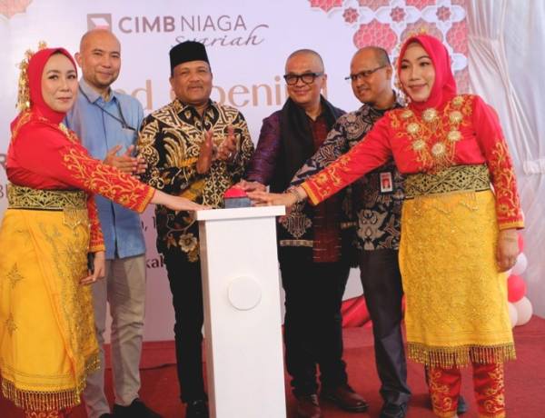Pertama di Aceh  CIMB Niaga Syariah Buka Cabang Digital Hybrid, Buka Rekening Cuma 5 Menit