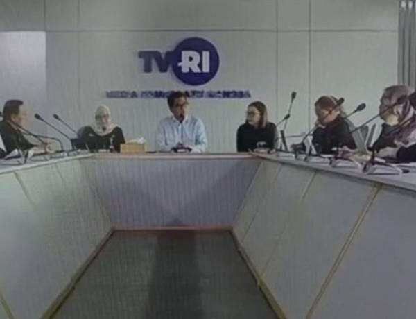 Pamit Sunyi dari Layar Negara: Iman Brotoseno Lepas Jabatan Dirut TVRI