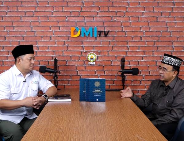 Merawat Syiar, Menjaga Harmoni: Seruan Bijak Sekjen DMI soal Tadarus dan Pengeras Suara