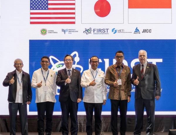 Maret 2026  Indonesia, Amerika Serikat, dan Jepang Selenggarakan Konferensi tentang Penerapan Reaktor Modular Kecil Nuklir