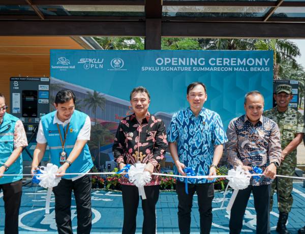 Revolusi Pengisian Daya EV Dimulai dari Bekasi: SPKLU 2,7 MVA Terbesar di Indonesia Resmi Beroperasi