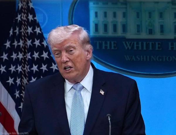 AS-Iran Sepakat Gencatan Senjata 2 Pekan, Selat Hormuz Dibuka