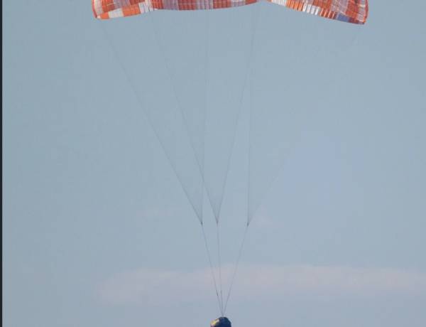 Astronot Awak Artemis II  Kembali ke Buni