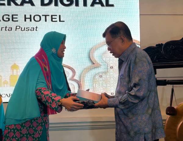 Jusuf Kalla Tekankan Peran Masjid dan Perempuan dalam Penguatan Ekonomi Umat