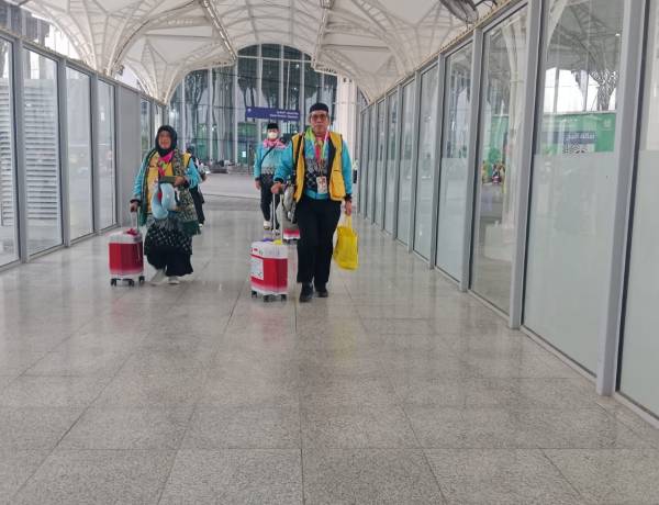 22.051 Jemaah Haji Indonesia Sudah Tiba di Arab Saudi, Kemenhaj Ingatkan Maraknya Penawaran Haji Non-prosedural