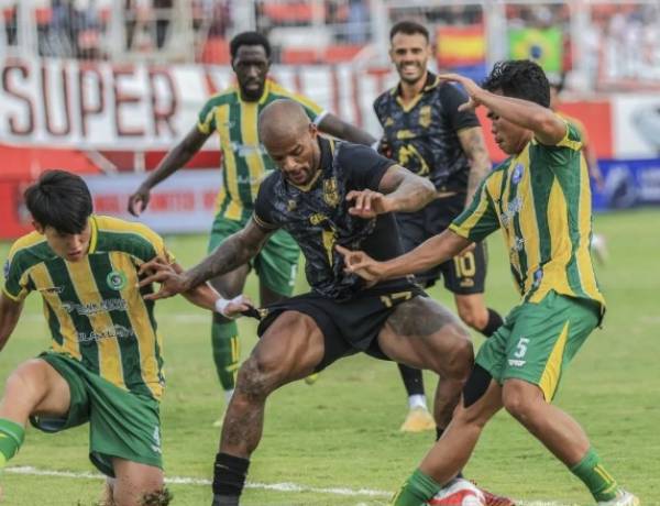 BRI Super League: Malut United Menggila, Gilas PSBS Biak 7-0 di Sleman