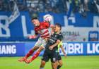 Liga 1 2025/2026: Madura United Imbangi Tuan Rumah Persib Bandung dengan Skor 0-0 