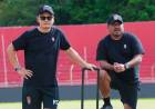 Resmi,  Malut United Berhentikan Imran Nahumarury dan Yeyen Tumena, Ini Masalahnya!