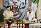 Gubernur Dedi Mulyani dan Ketum PSSI Bahas Liga 4 dan SSB