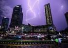 Cuaca Jakarta Kamis Sore Diperkirakan Hujan Petir