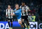 Napoli Geser Inter di Puncak Klasemen Usai Tekuk Juventus 2-1